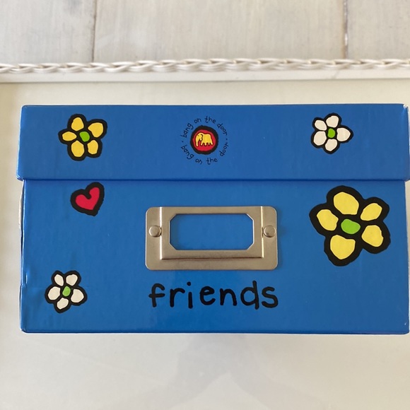 VTG Friends Bang on The Door Photo Storage Box - Picture 3 of 13